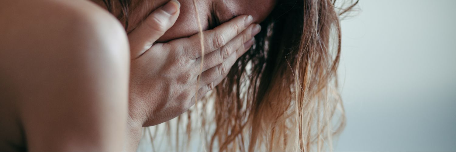 Γυναίκα προβληματισμένη Γυναίκα προβληματισμένη